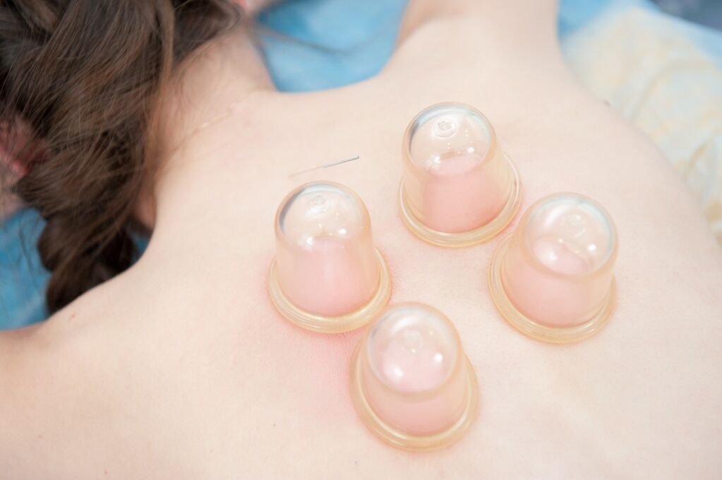 Tratamento da osteocondrose com massagem a vácuo